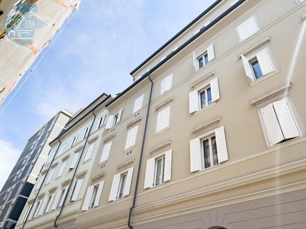 Slataper 19 Tirabora Short Rent Apartamento Trieste Exterior foto